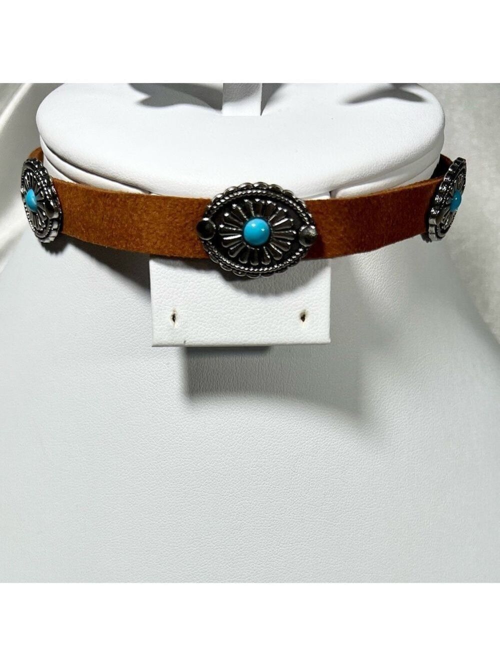 Turquoise Color Adjustable Choker Fashion Necklace